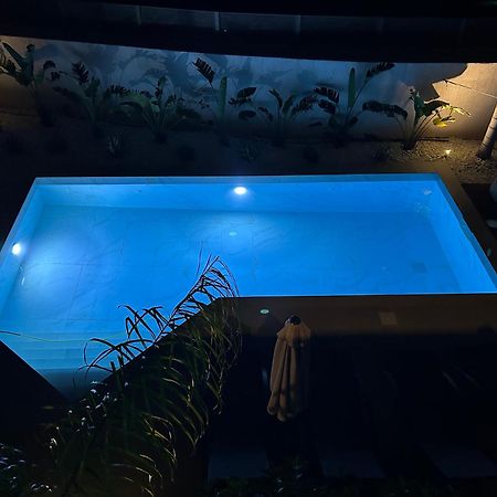 X Luxury Suites 阿尔戈斯托利翁 外观 照片