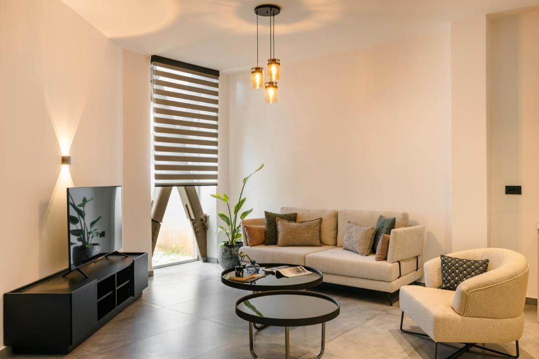 X Luxury Suites 阿尔戈斯托利翁 外观 照片