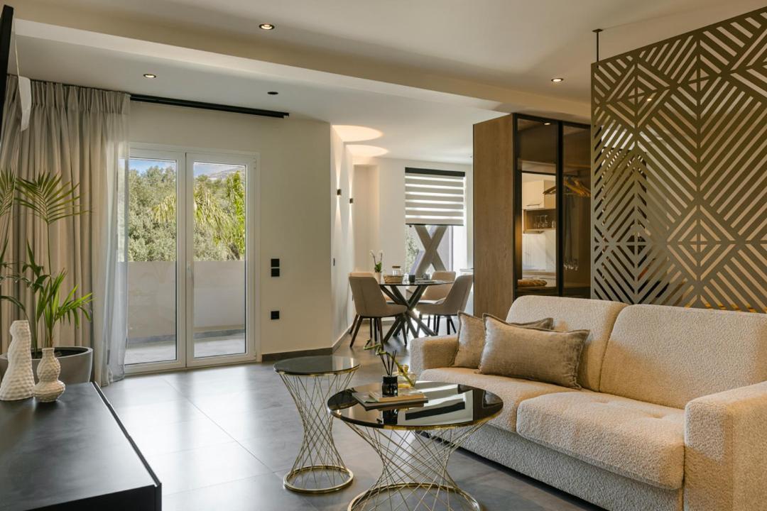 X Luxury Suites 阿尔戈斯托利翁 外观 照片