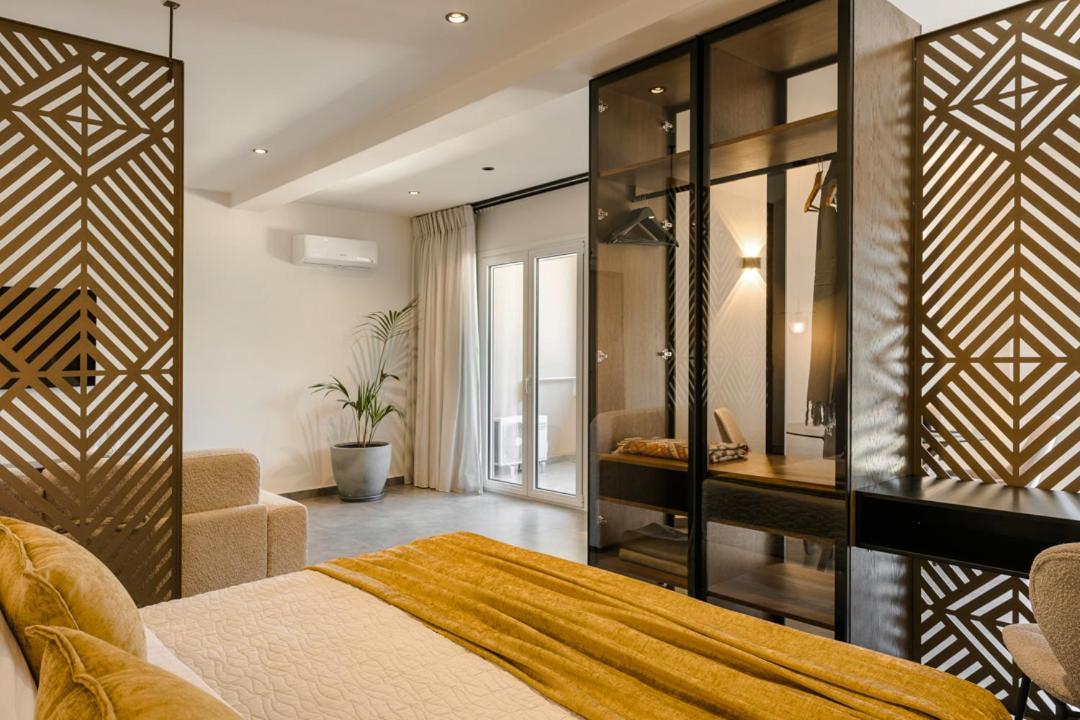 X Luxury Suites 阿尔戈斯托利翁 外观 照片